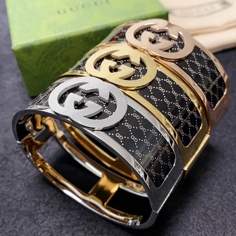 Gucci Bracelet 06yxs101